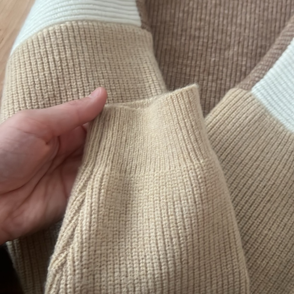 Lelia Collection Color Block Sweater - Picture 3 of 6